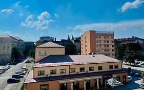 Hotel Piramida